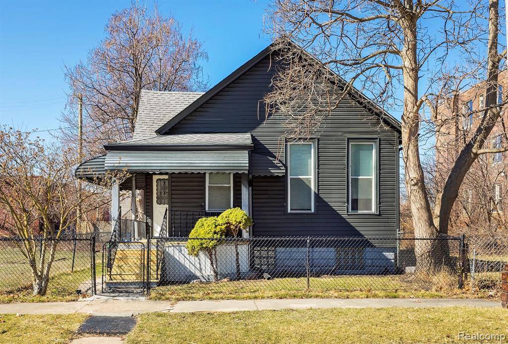 535 SHERIDAN Street, Detroit, MI 48214