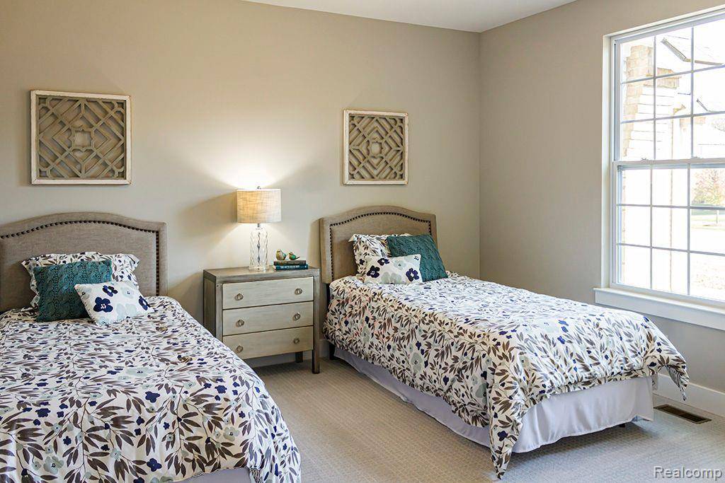 Shelby Twp, MI 48315,14040 Regatta Bay Drive