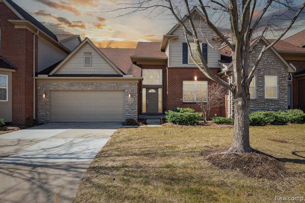 Canton Twp, MI 48188,47681 SCENIC CIRCLE Drive S 77