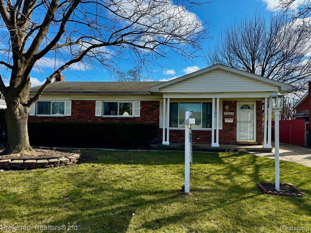 30244 TECLA Drive, Warren, MI 48088