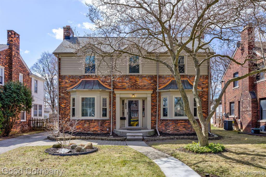 Detroit, MI 48215,233 RIVERSIDE Drive