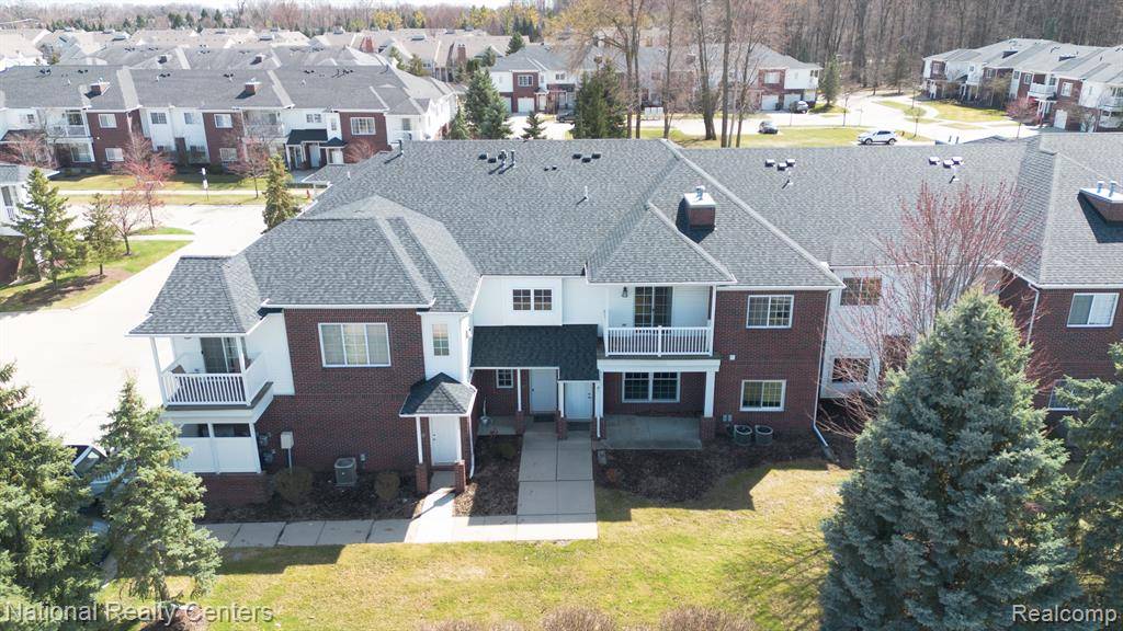 5499 TWIN OAKS Drive, Sterling Heights, MI 48314