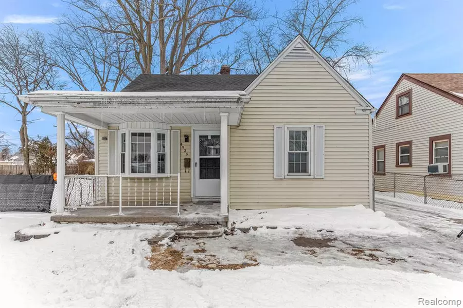4920 WEDDELL Street, Dearborn Heights, MI 48125