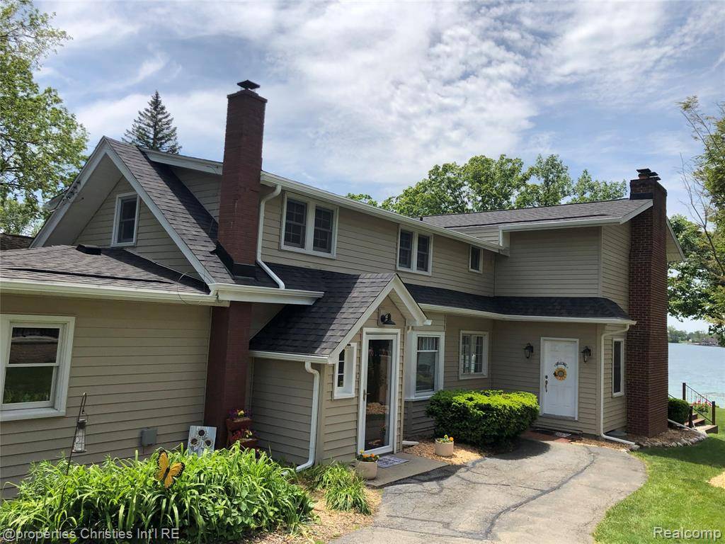 1555 EASON, Waterford Twp, MI 48328