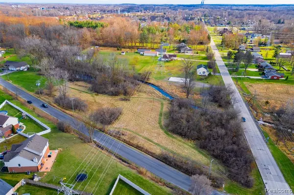 Brownstown Twp, MI 48173,002 WOODRUFF Road