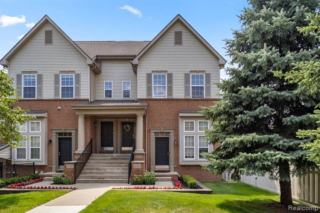 22320 Abbey Lane, Dearborn, MI 48124