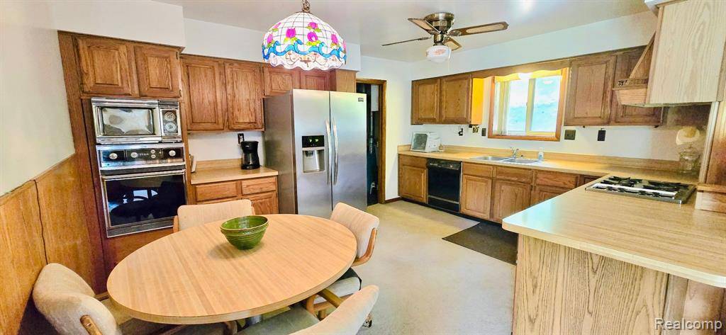 11315 HILLSIDE, Putnam Twp, MI 48169