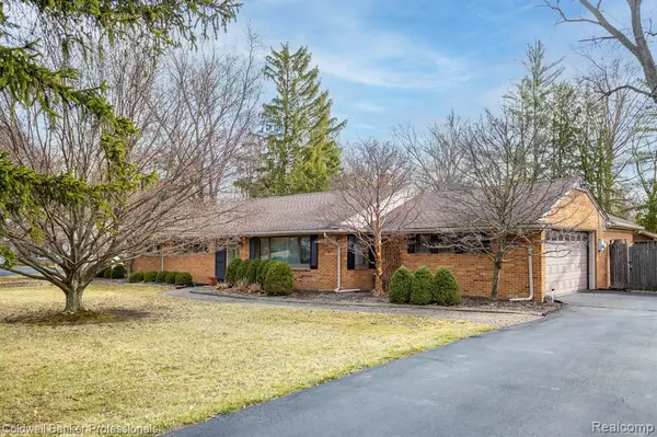25180 PEEKSKILL,  Southfield,  MI 48033