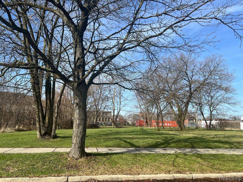 6145 WABASH Street, Detroit, MI 48208