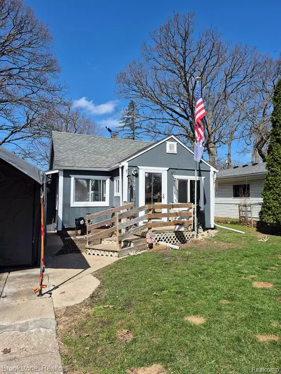 Waterford Twp, MI 48328,3500 OVERTON Street