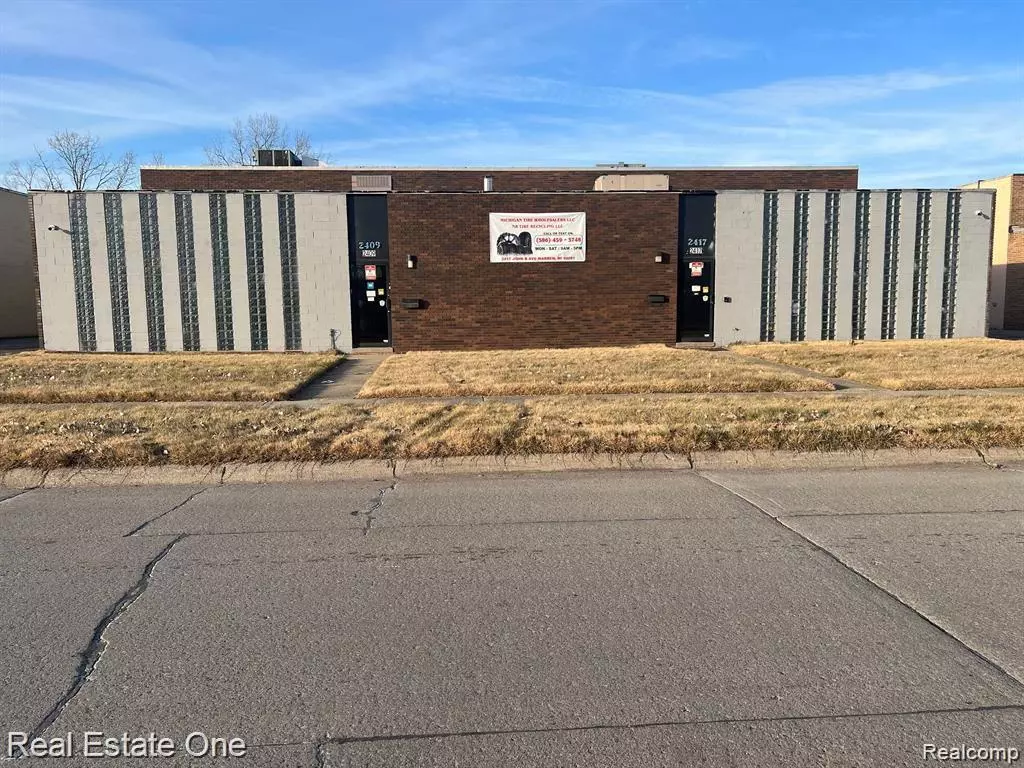 Warren, MI 48091,2417 JOHN B