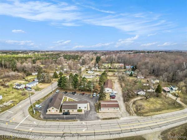 2513 Imlay City Road Highway, Lapeer Twp, MI 48446