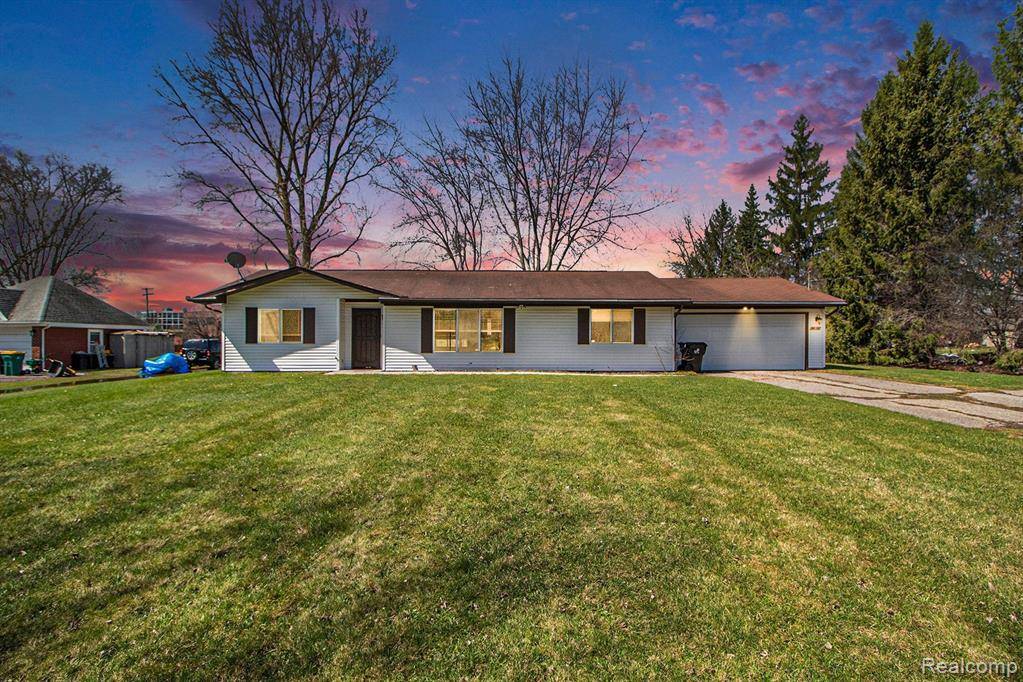Farmington Hills, MI 48334,28531 GREENING Street