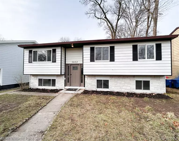 5832 OPALINE Drive, Waterford Twp, MI 48327
