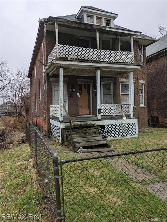 3749 Whitney, Detroit, MI 48206