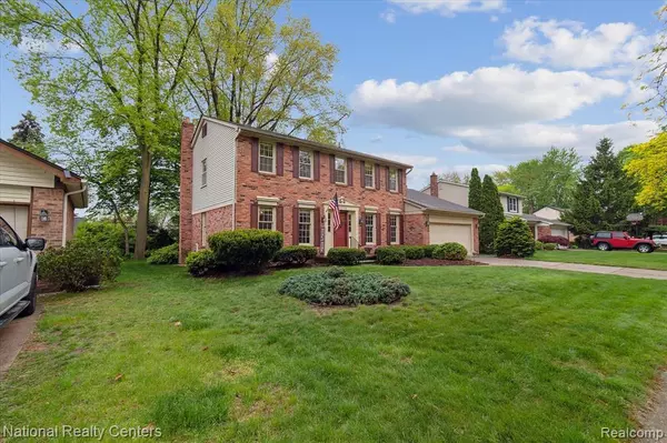 Livonia, MI 48152,33973 FAIRFAX Drive