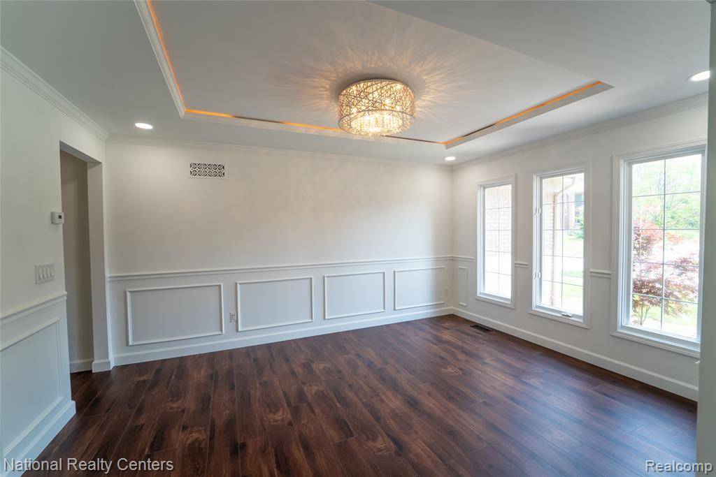 Shelby Twp, MI 48316,55495 Parkview Drive