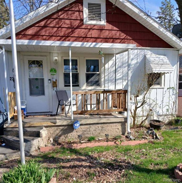 228 BORLAND, Saginaw, MI 48602