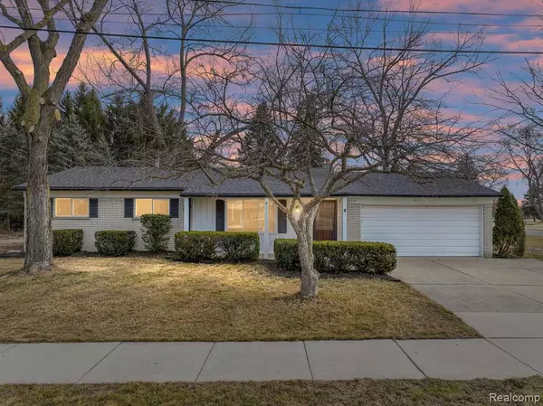 50444 SHELBY Road, Shelby Twp, MI 48317