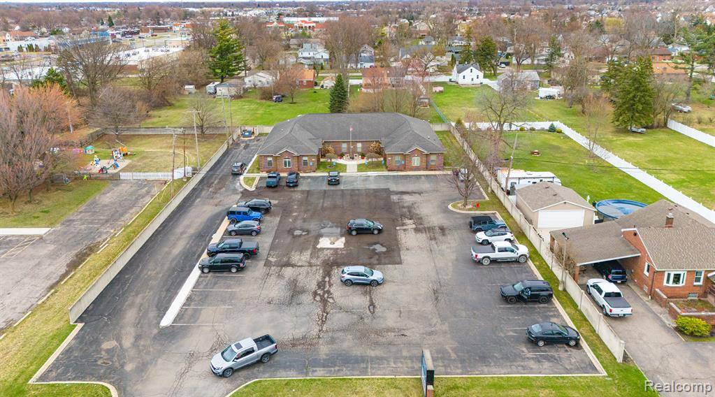 15195 ALLEN Road, Southgate, MI 48195