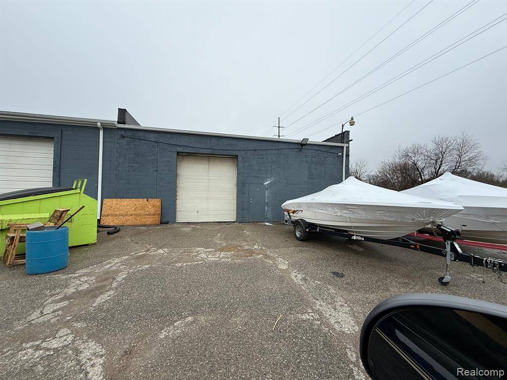 Fenton, MI 48430,511 BEACH Street