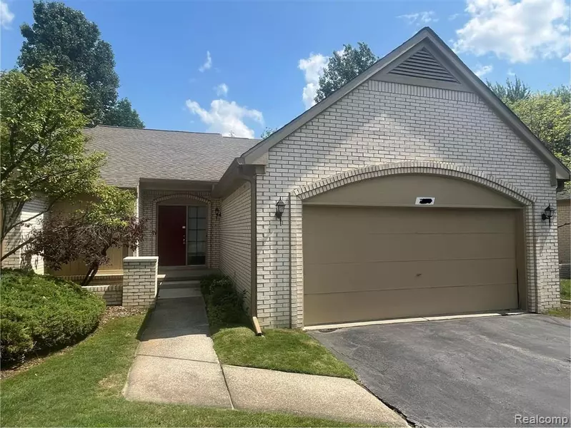 7355 SHERWOOD CREEK, West Bloomfield Twp, MI 48322