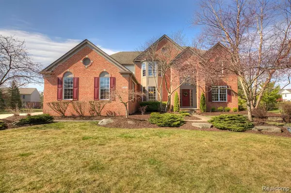 1482 MCLAINE Street, Canton Twp, MI 48188