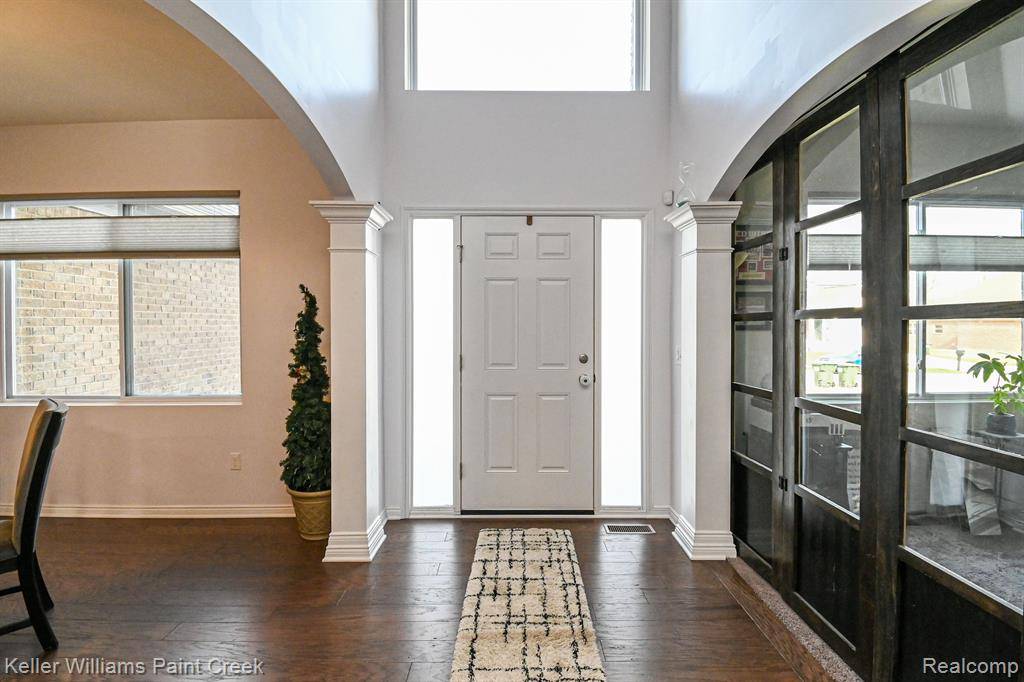 Rochester Hills, MI 48309,3399 MILDRED Avenue