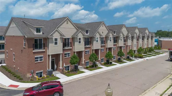 25549 Grandview Lane 6 31, Novi, MI 48375