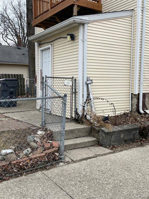 Pleasant Ridge, MI 48069,55.5 KENSINGTON Boulevard