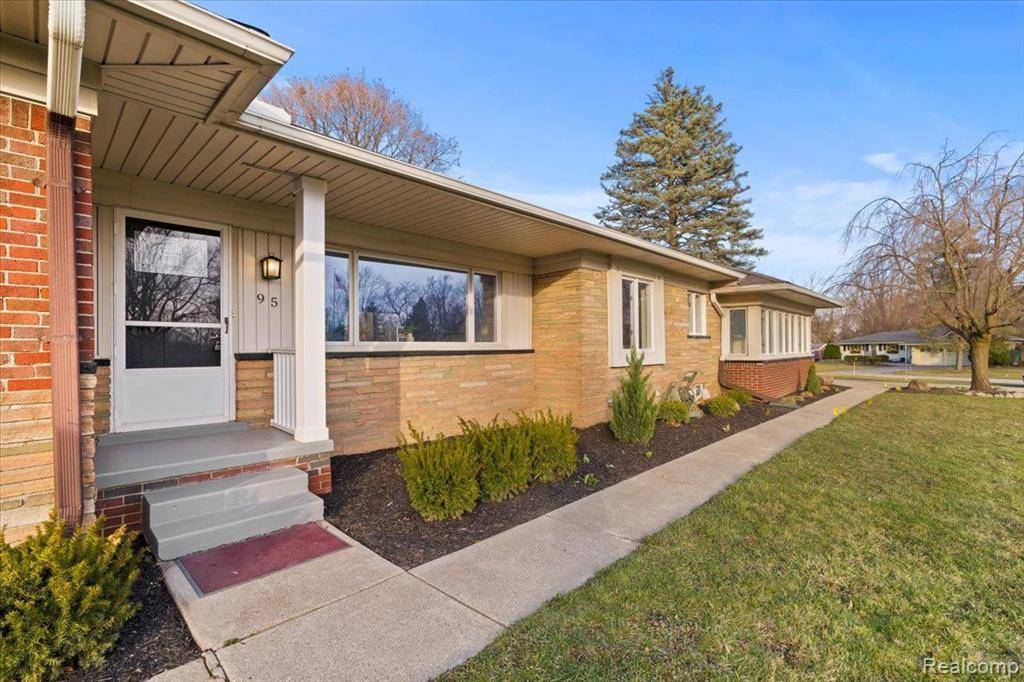 Bloomfield Twp, MI 48302,95 HILLSDALE Road