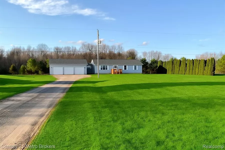 8228 CALKINS Road, Clayton Twp, MI 48532
