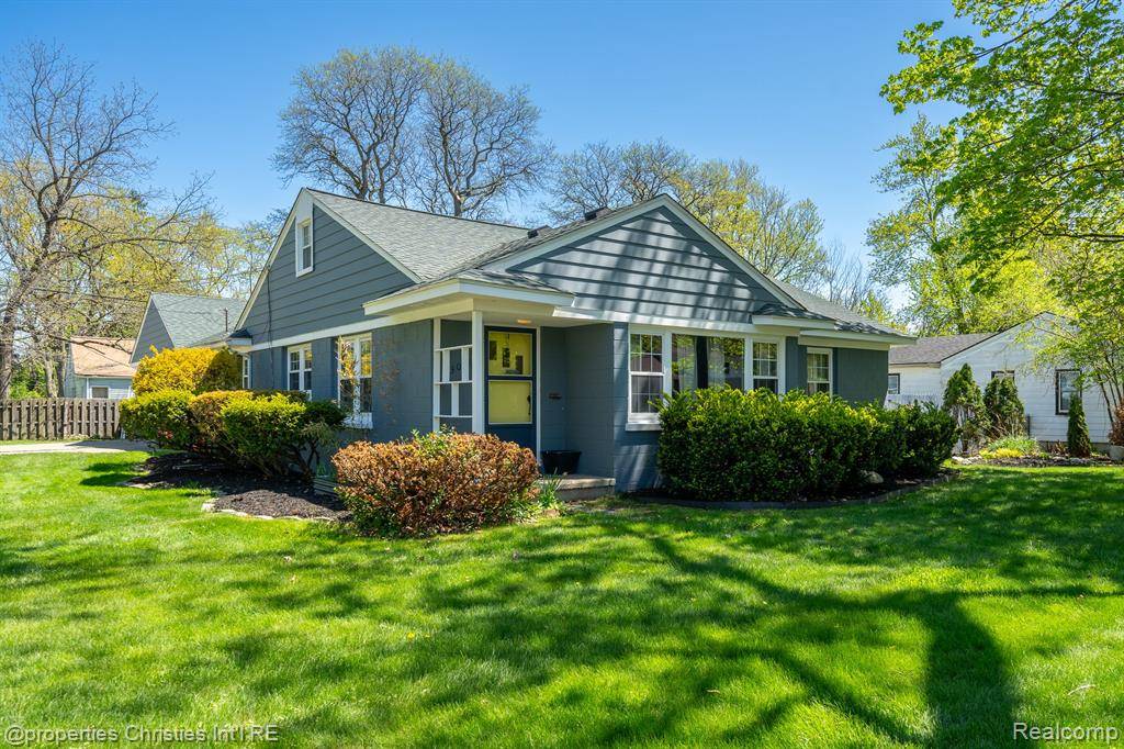 30160 MARSHALL Street, Southfield, MI 48076