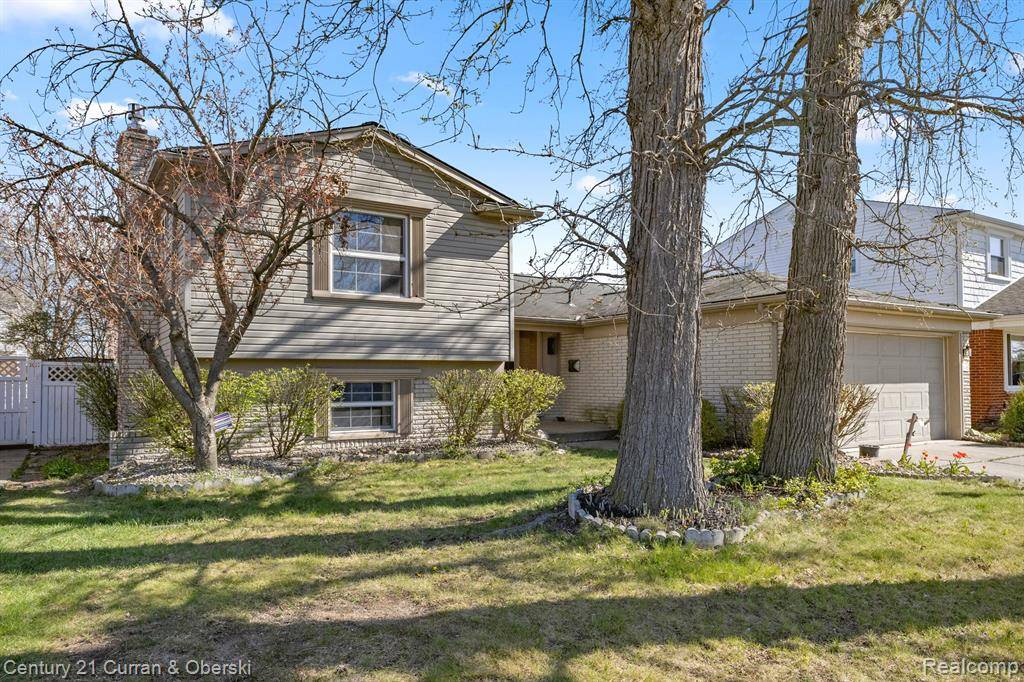 26670 WILSON Drive, Dearborn Heights, MI 48127