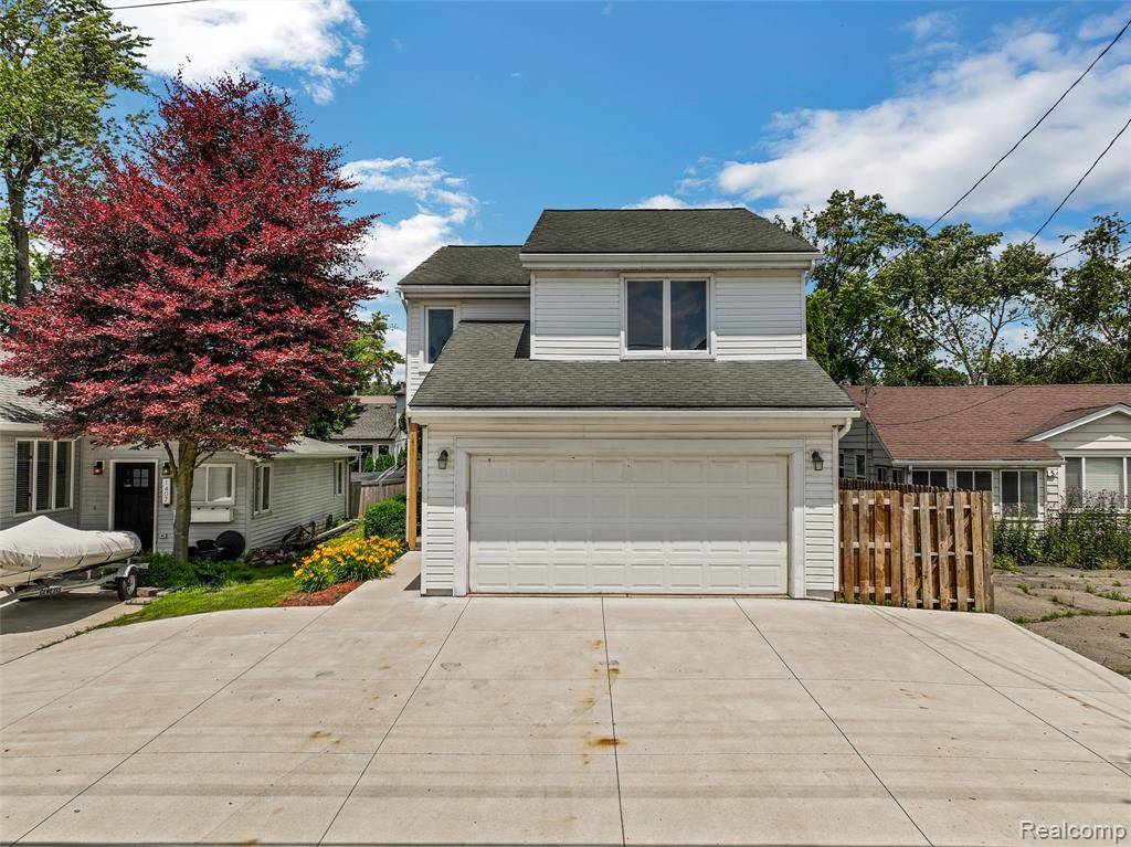 1411 RIVONA Drive, Waterford Twp, MI 48328