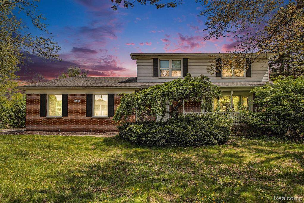 2625 PLUM BROOK Drive, Bloomfield Twp, MI 48304