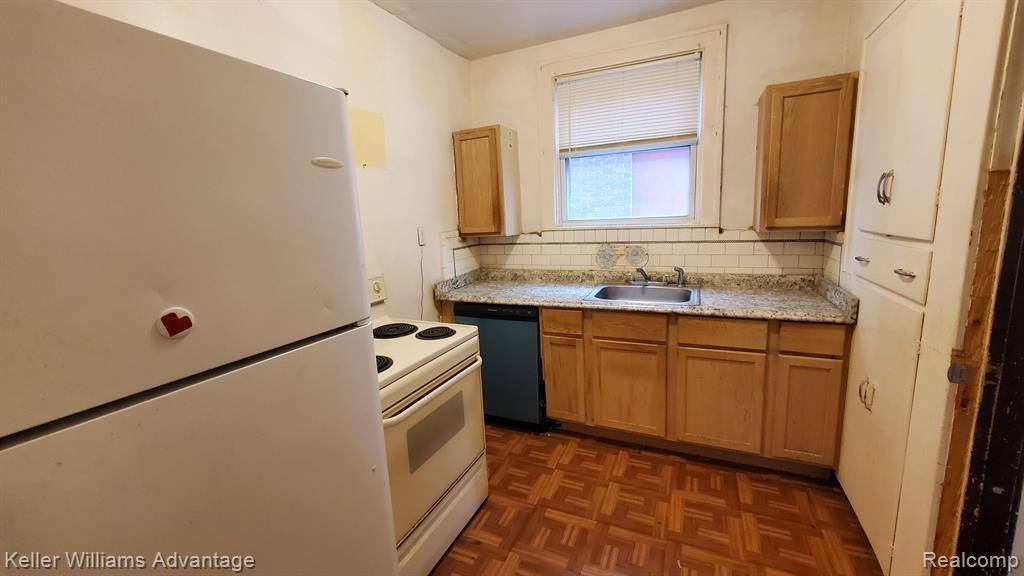 Detroit, MI 48221,16890 STOEPEL Street
