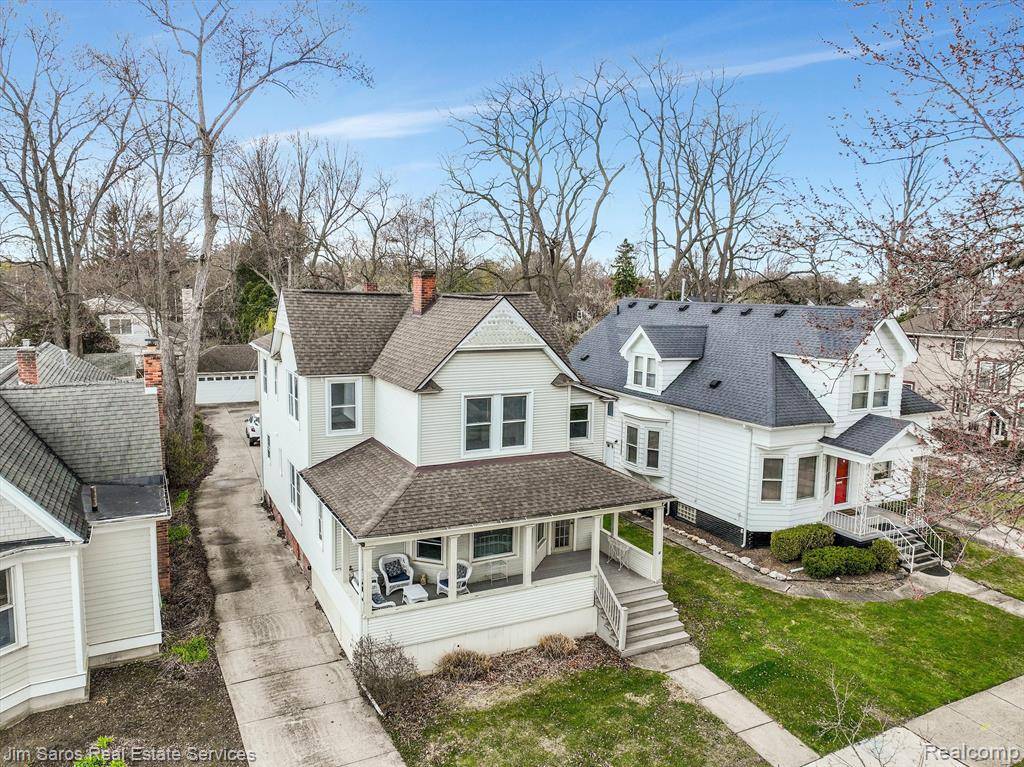 475 SAINT CLAIR Street, Grosse Pointe, MI 48230