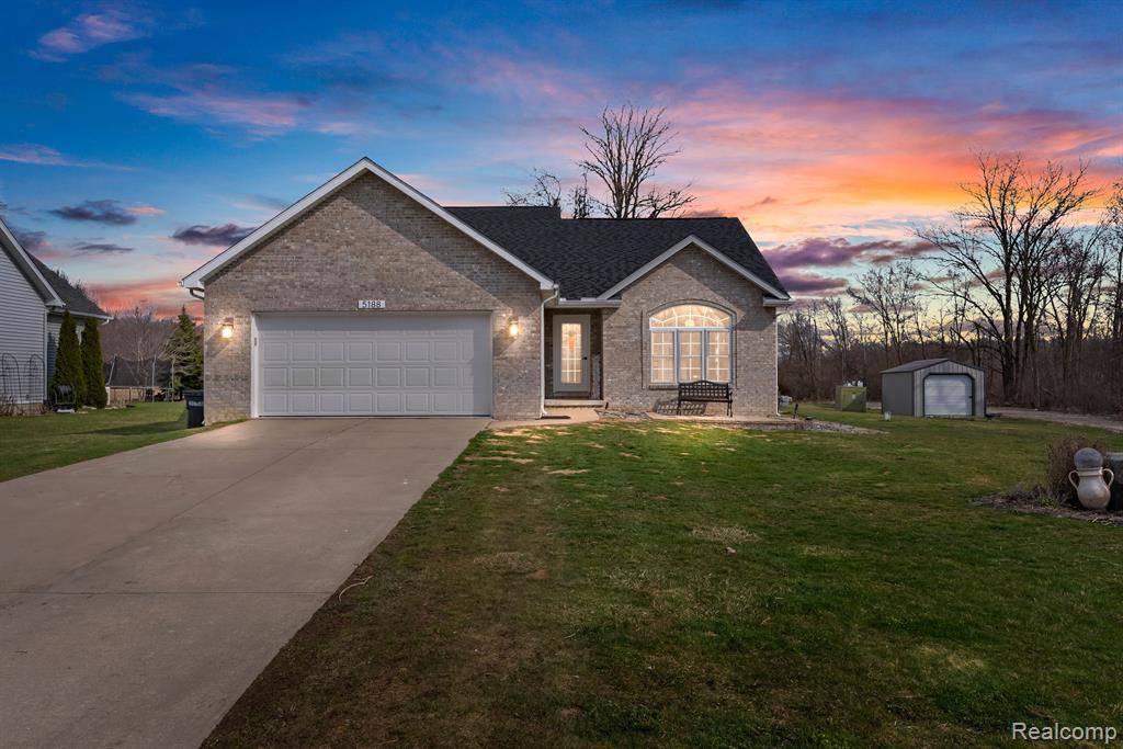 5188 Walkabout Lane, Swartz Creek, MI 48473