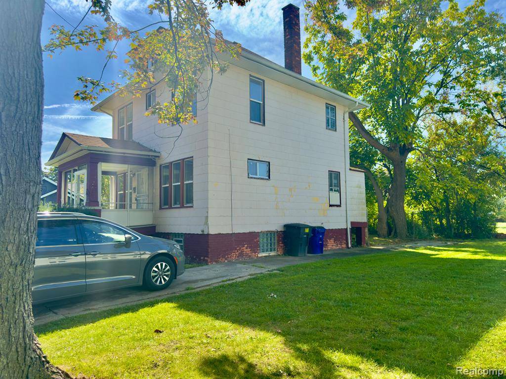 Detroit, MI 48215,809 ALGONQUIN Street