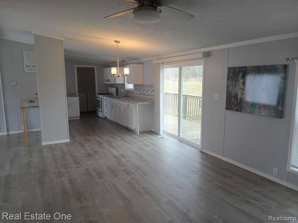 Oxford Vlg, MI 48371,272 Hunters Rill