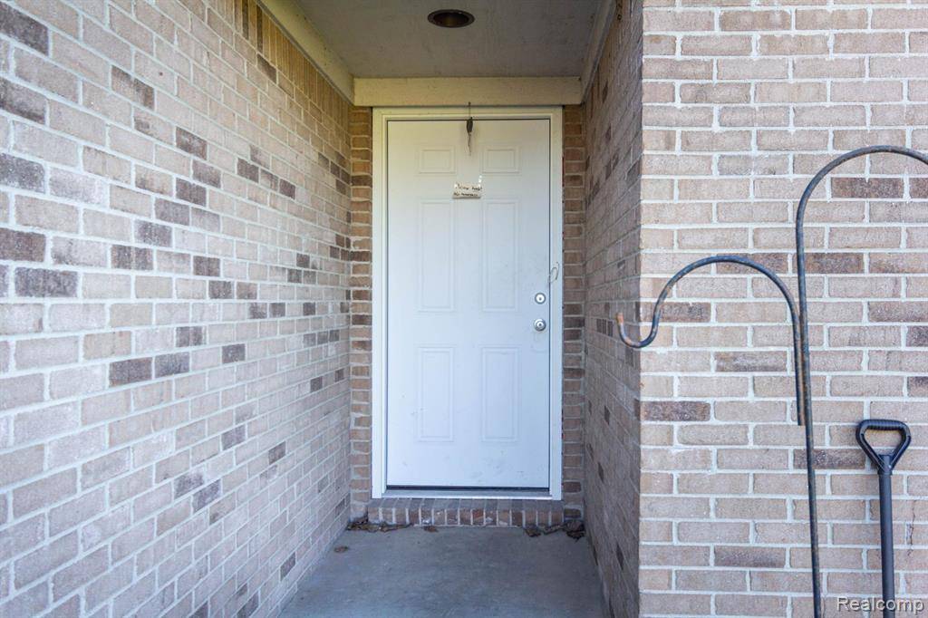 Wayne, MI 48184,5750 South Ridge