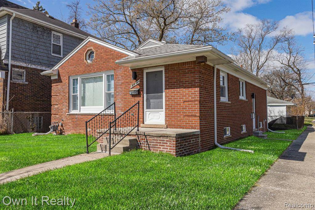 Detroit, MI 48228,8911 PLAINVIEW Avenue