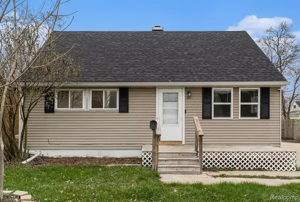 541 WOODLAWN Avenue, Ypsilanti Twp, MI 48198
