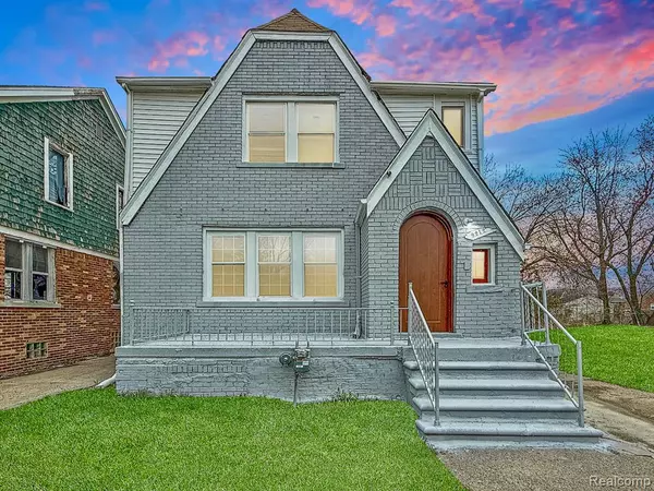 9212 WOODHALL Street, Detroit, MI 48224