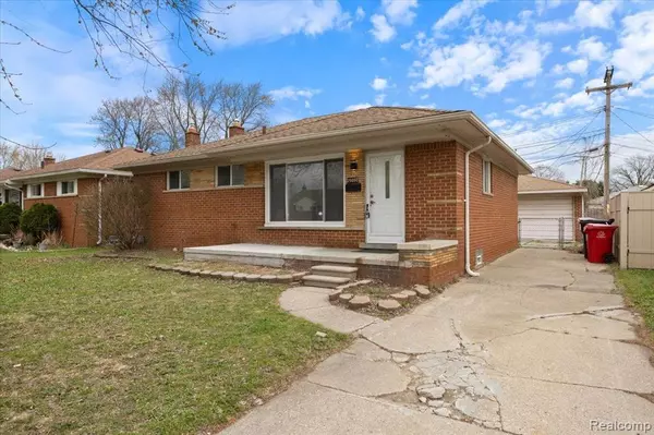 Roseville, MI 48066,26050 JANET