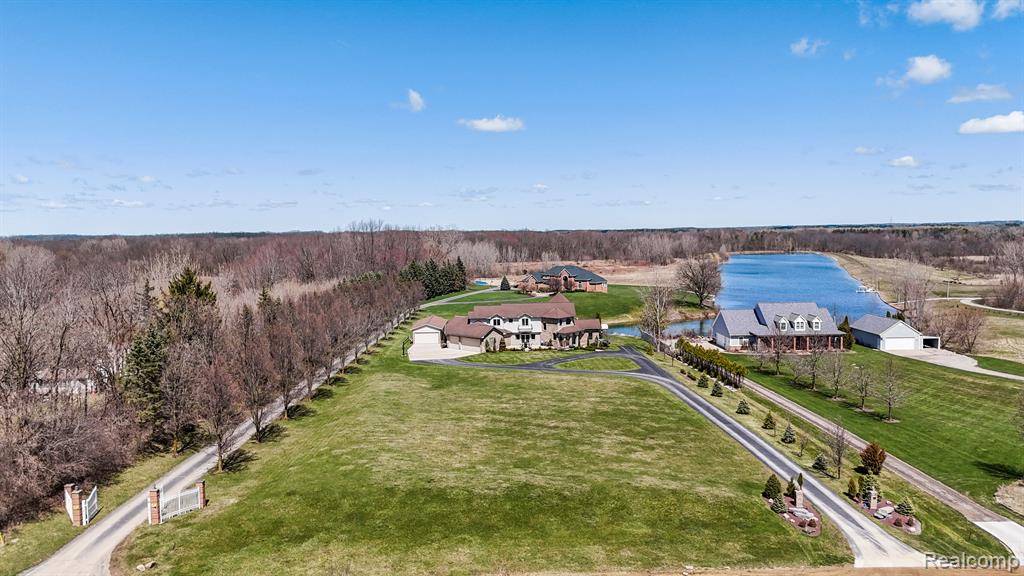 Groveland Twp, MI 48442,7455 GROVELAND Road