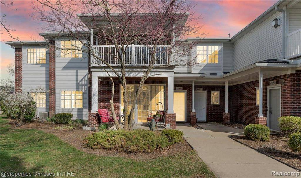 14222 MORAVIAN MANOR Circle, Sterling Heights, MI 48312