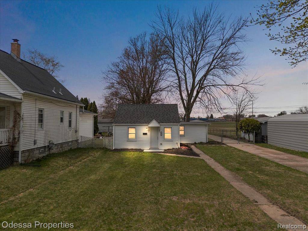 161 N WILSON Boulevard, Mt. Clemens, MI 48043