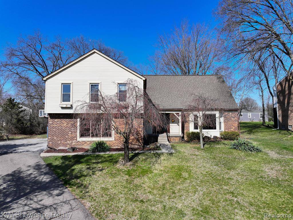 4238 STILL MEADOW Lane, West Bloomfield Twp, MI 48323